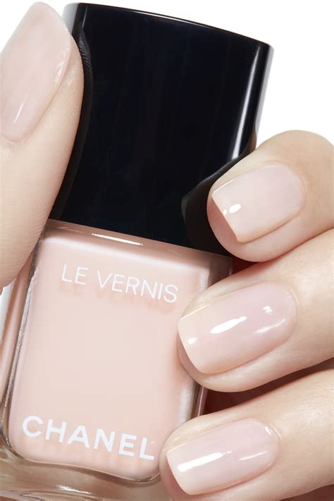 chanel ballerina le vernis|Chanel ballerina makeup.